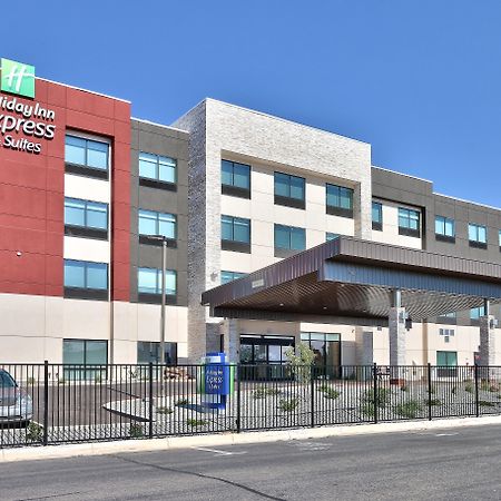Holiday Inn Express & Suites - Albuquerque East, An Ihg Hotel Ngoại thất bức ảnh